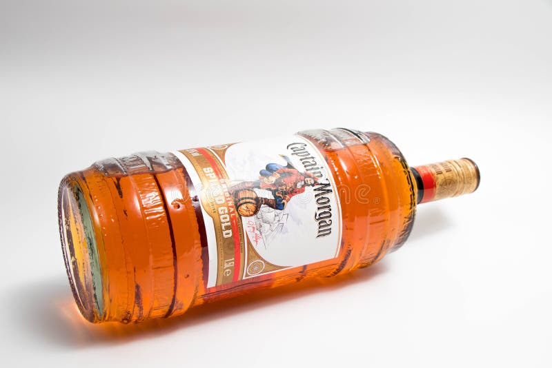 Captain Morgan Original Spiced Rum Bottle Stock Photo - Download Image Now  - Rum, Alcohol - Drink, Bottle - iStock