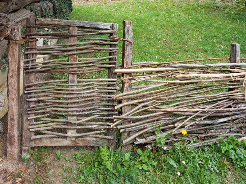 Barrière d'acacia images stock Barrière d'acacia images stock