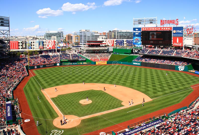 Baseball - gioco di giorno alla sosta dei cittadini di Washington