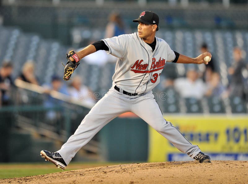 Baseball pitcher lefty editorial photography. Image of handed 26679022