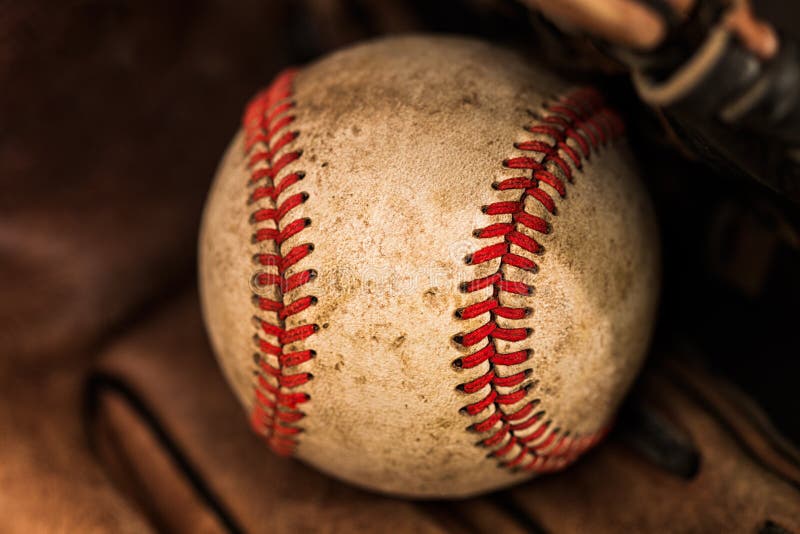 Baseball rękawiczka z piłką zdjęcie royalty free Baseball rękawiczka z piłką zdjęcie royalty free