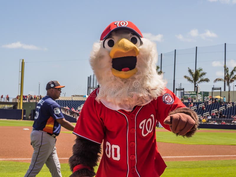 Screech the Nationals Mascot Goes GLOBAL for the 4th of July 