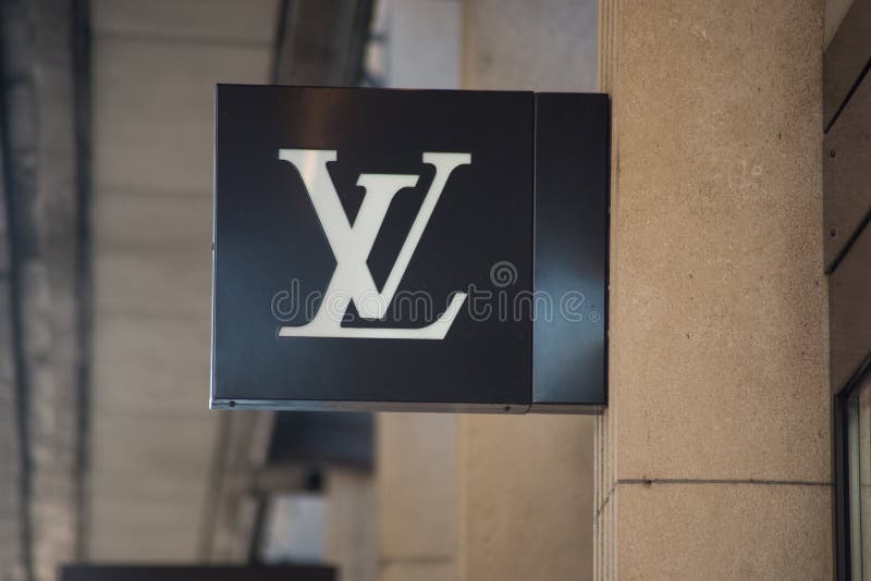Logo Louis Vuitton: Over 39 Royalty-Free Licensable Stock