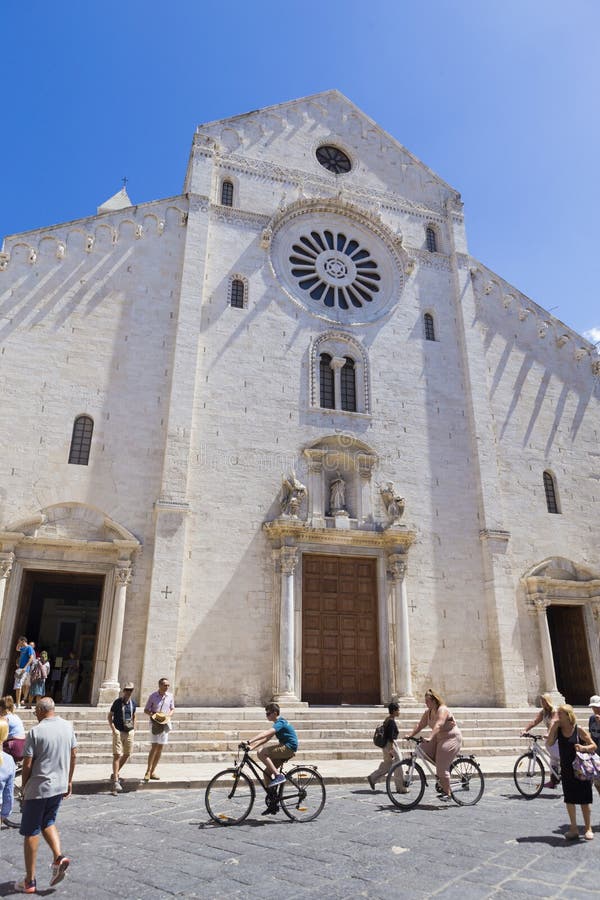 Basilica Cattedrale Metropolitana di San Sabino from Bari city in Italy. Basilica Cattedrale Metropolitana di San Sabino from Bari city in Italy