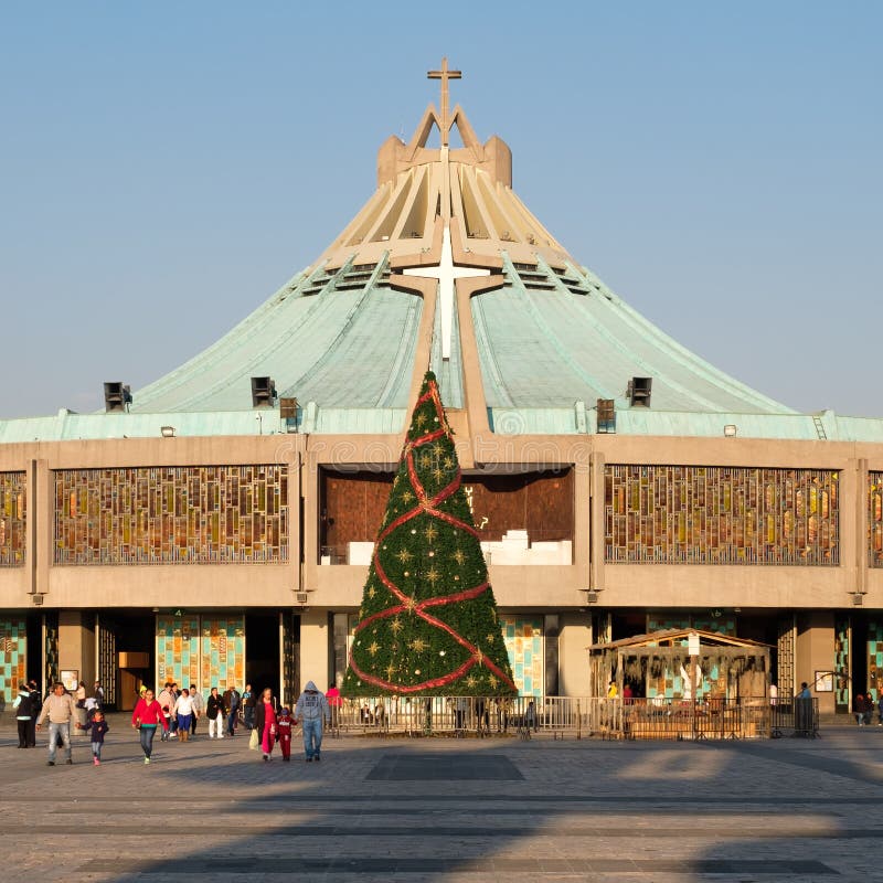 Santuario Della Madonna Di Guadalupe The Basilica of Our Lady of Guadalupe in Mexico City Editorial Image