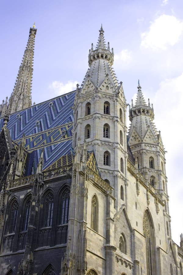 Basilika St- Stephenkathedralenwiens Österreich lizenzfreies stockbild Basilika St- Stephenkathedralenwiens Österreich lizenzfreies stockbild