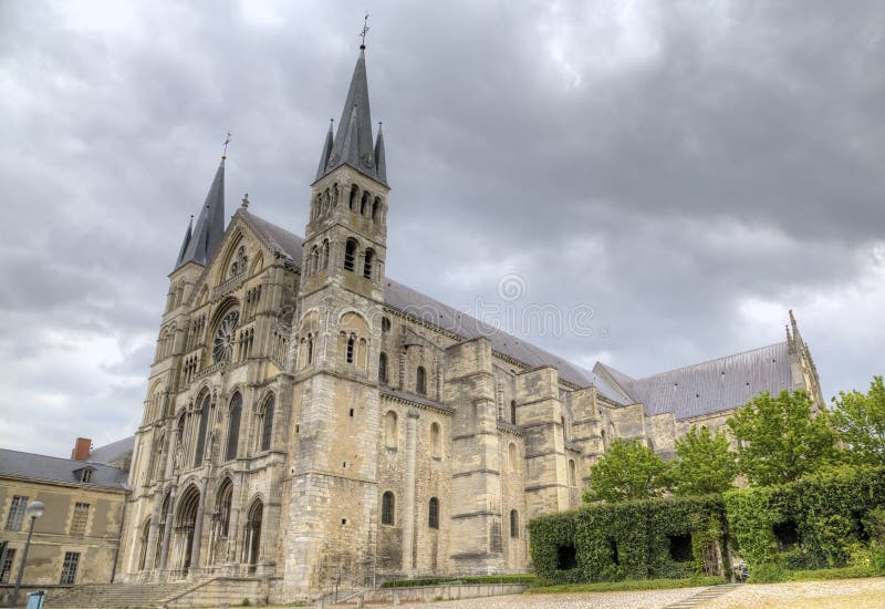 Basilique Saint Remi Reims, Frankrijk royalty-vrije stock foto Basilique Saint Remi Reims, Frankrijk royalty-vrije stock foto