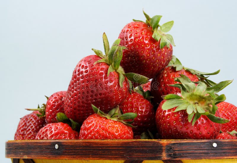 Basket of strawberries stock image. Image of diet, delicious 10195335