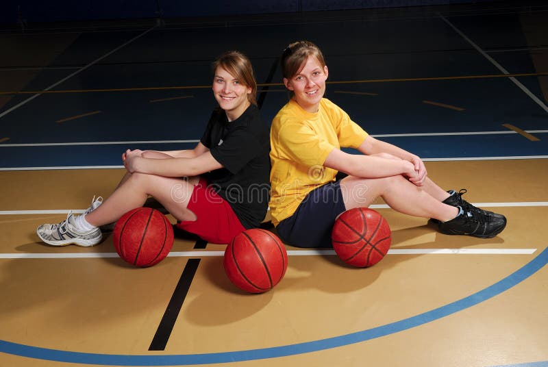 Basketball-Spieler lizenzfreie stockfotos Basketball-Spieler lizenzfreie stockfotos