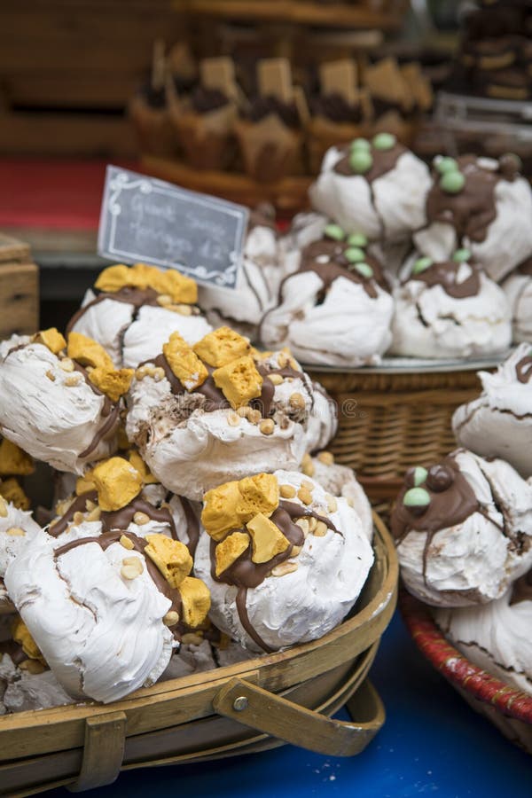 Crunchy Meringue Recipe stock images Crunchy Meringue Recipe stock images