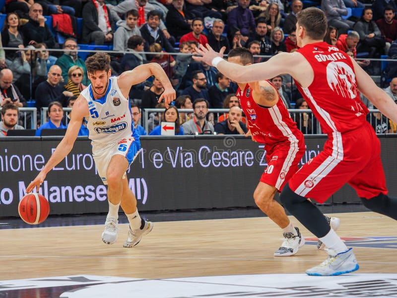 Campeonato Italiano De Basquete a Serie Pallacanestro Trieste Vs ax Armani  Exchange Olimpia Milano Foto de Stock Editorial - Imagem de esporte,  italiano: 160359668