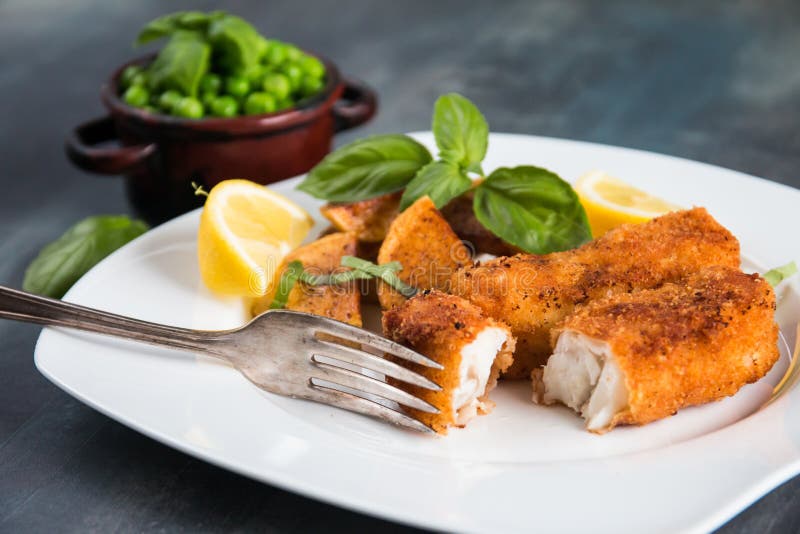 Bastone di pesce fritto immagine stock libera da diritti Bastone di pesce fritto immagine stock libera da diritti