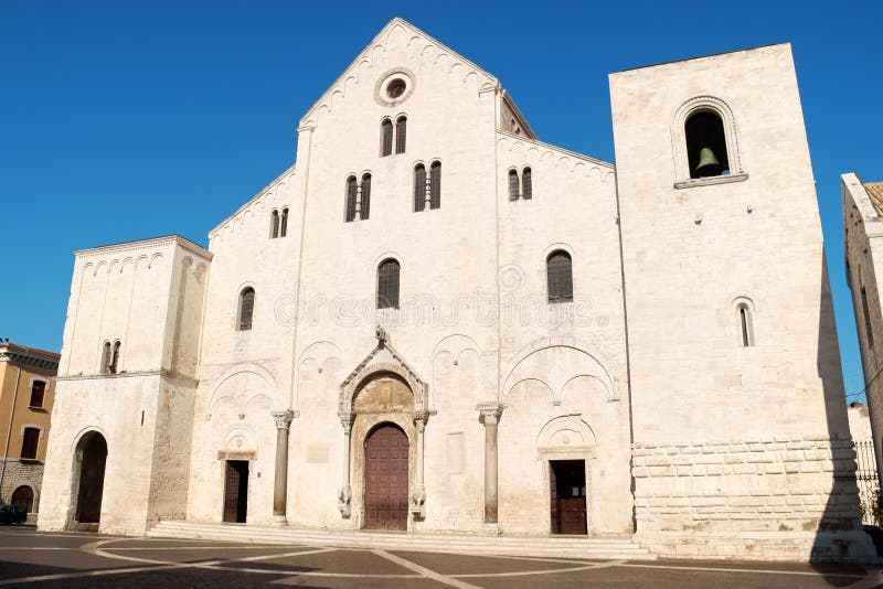 Basílica da São Nicolau em Bari, Itália