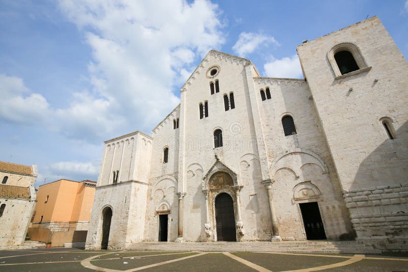 Basílica da São Nicolau em Bari, Puglia, Itália