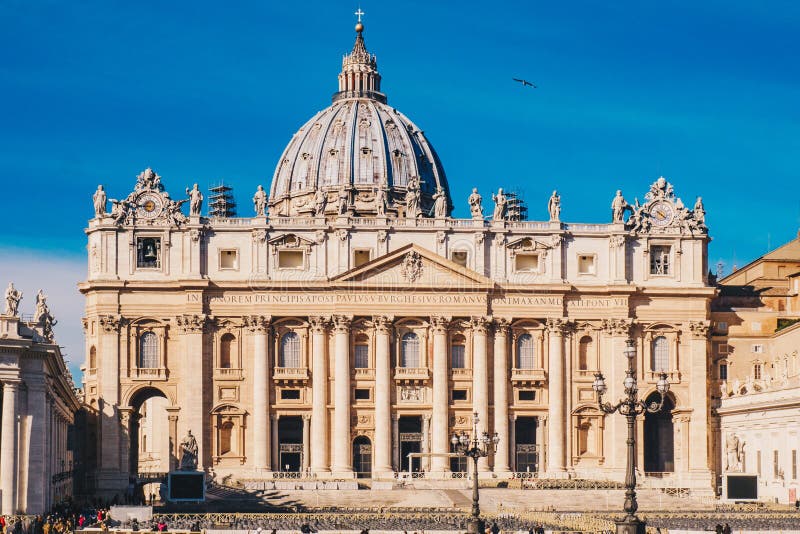 Basílica do ` s de St Peter em Cidade Estado do Vaticano em Roma, Itália foto de stock royalty free Basílica do ` s de St Peter em Cidade Estado do Vaticano em Roma, Itália foto de stock royalty free