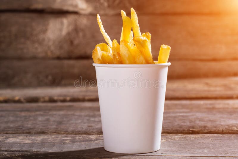 Fotos de Batatas fritas, Imagens de Batatas fritas sem royalties