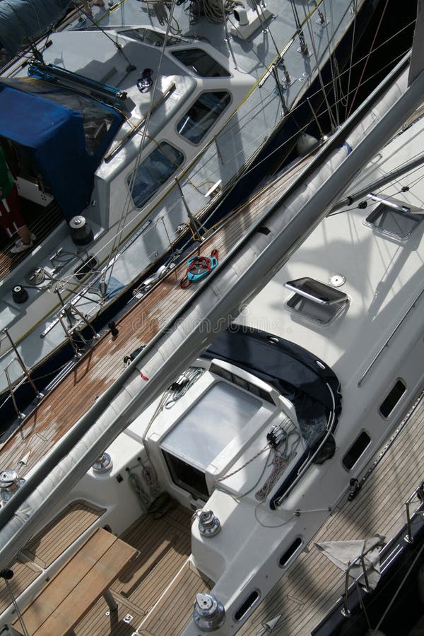 Bateau de navigation photo libre de droits Bateau de navigation photo libre de droits