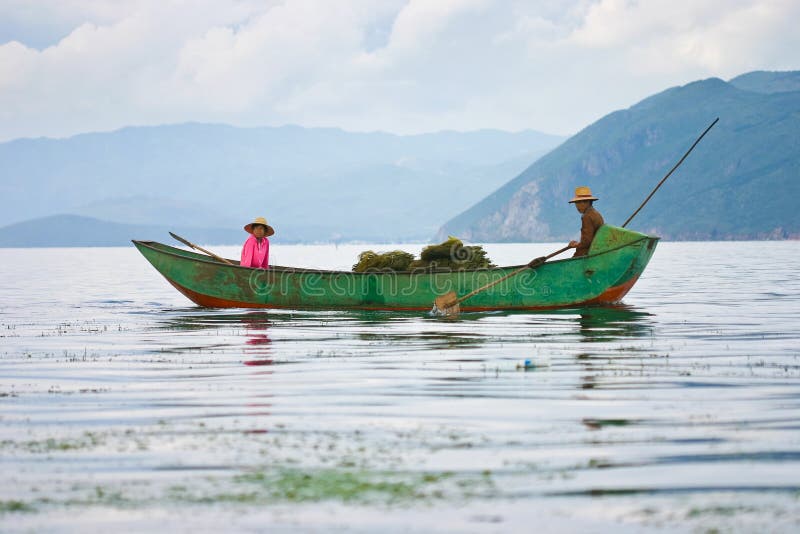 Bateau de pêche, Yunnan photos libres de droits