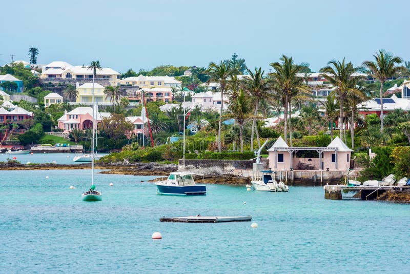 Bateaux le long des Bermudes photo libre de droits Bateaux le long des Bermudes photo libre de droits