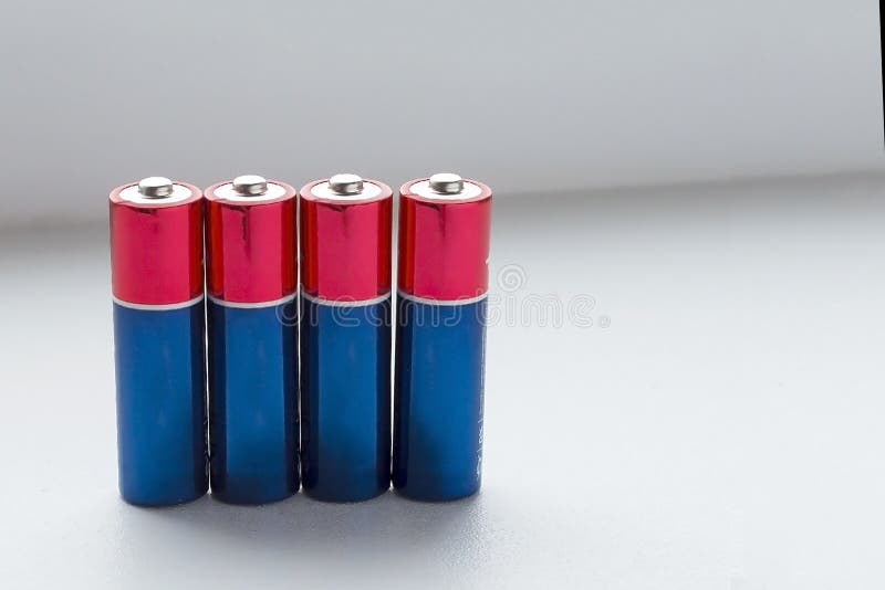 Baterie na biały tle kosmos kopii zdjęcia stock Baterie na biały tle kosmos kopii zdjęcia stock