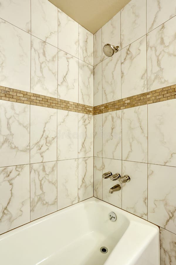 125 Bathroom Tile Wall Trim White Bath Tub Stock Photos Free & RoyaltyFree Stock Photos from