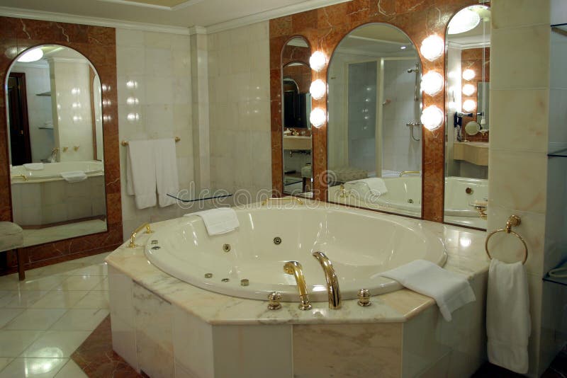 Bathroom suite