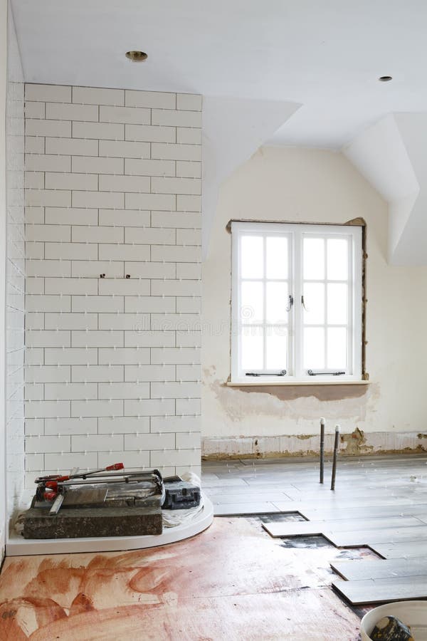 Bathroom tiling refurbishment