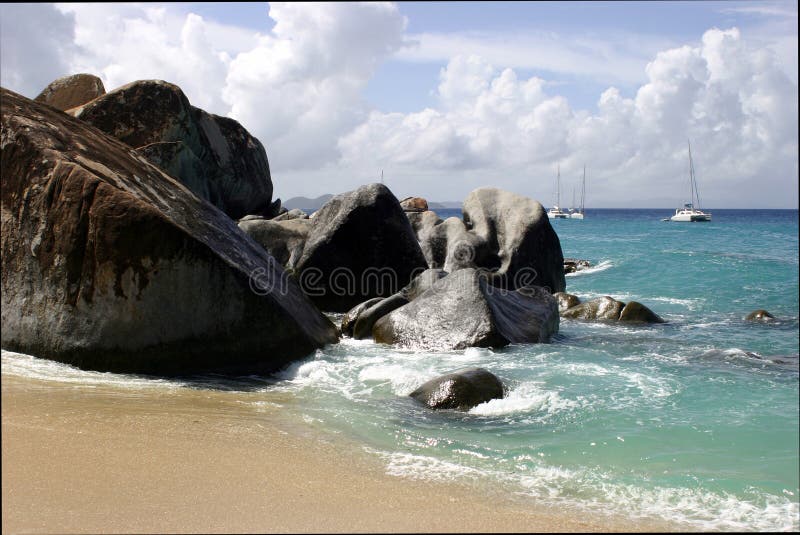 Vista panoramica delle Terme beach, sull'isola di Virgin Gorda, Isole Vergini Britanniche.