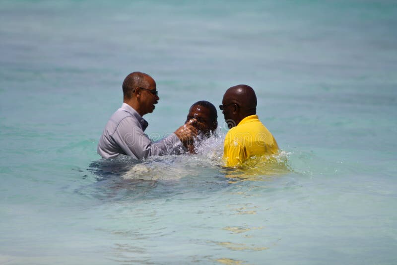 Battesimo maschio dell'evangelista