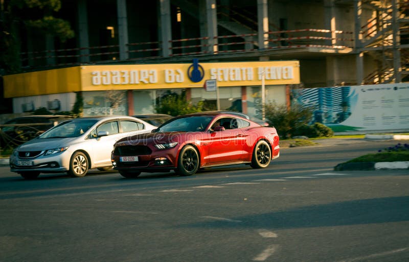 Bordeaux Aquitaine France 06 14 2020 : Ford Mustang Carro Da