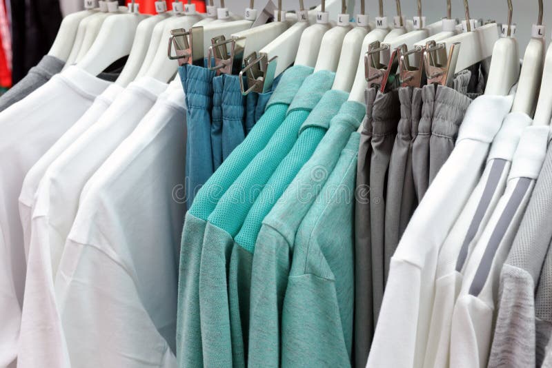 Baumwollkleidung und Hose stockfotografie