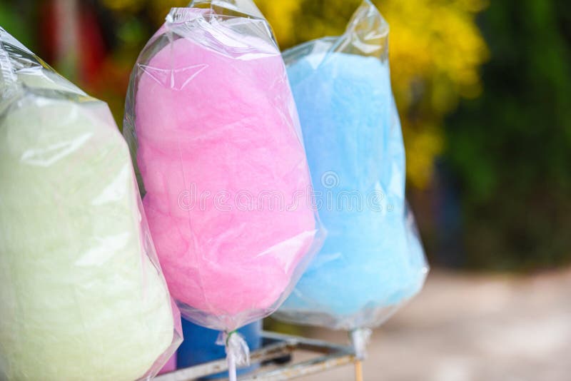 Bawełnianego cukierku tęczy cukierki kolorowy cukier zdjęcie stock Bawełnianego cukierku tęczy cukierki kolorowy cukier zdjęcie stock