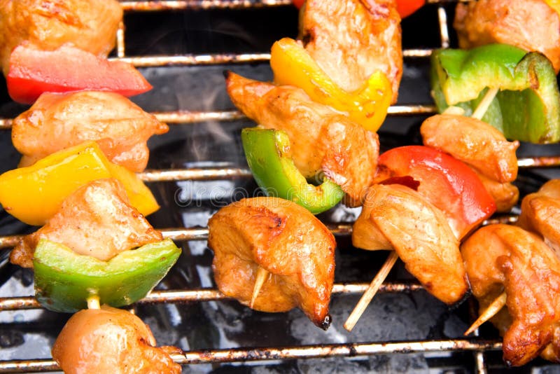 BBQ vlees met paprika stock foto. Image of diner, vakantie 9954198