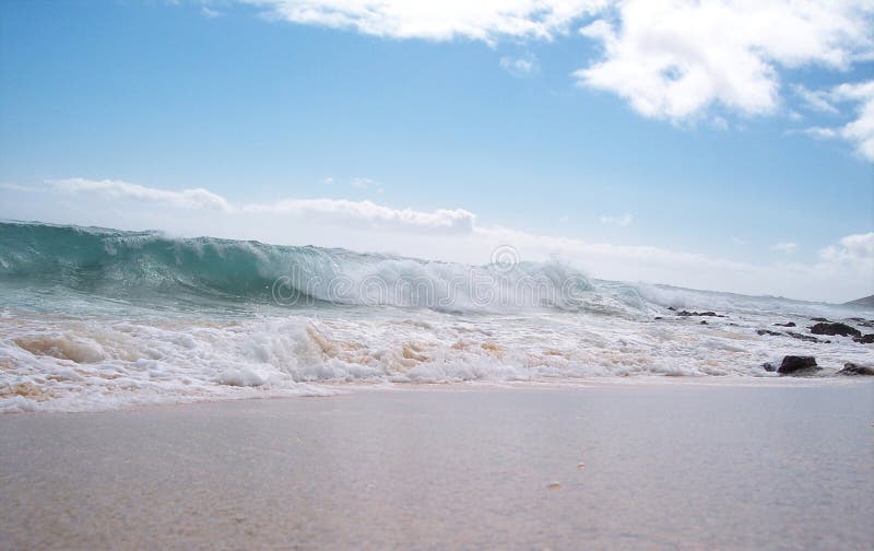 Beach Break Sandys Right Picture. Image 2503925