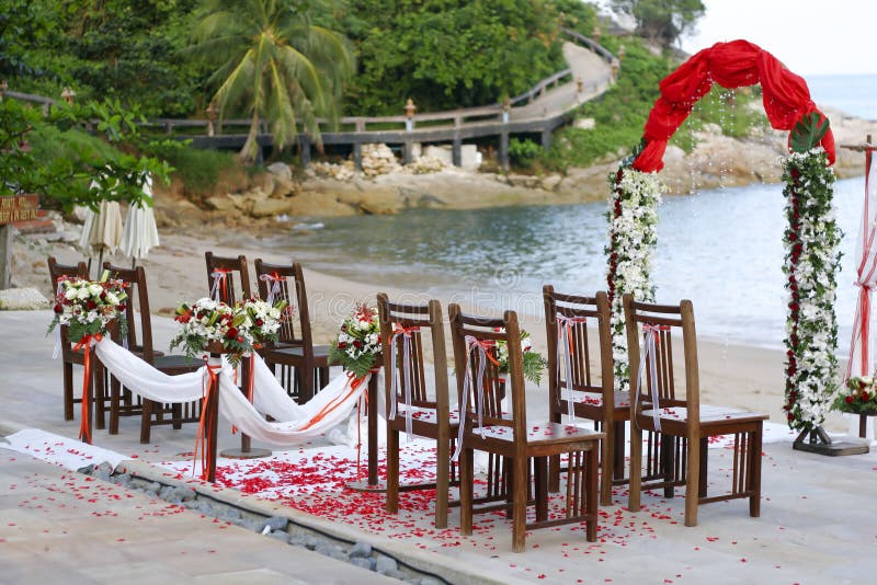 Beach wedding royalty free stock image