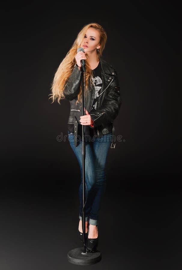 Beau chant blond de femme photos stock Beau chant blond de femme photos stock