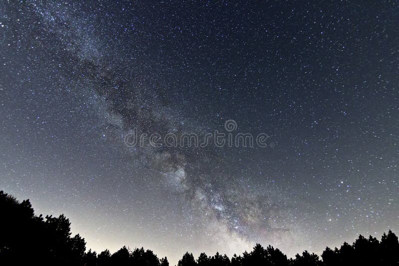 Beau ciel nocturne, galaxie de manière laiteuse photo libre de droits Beau ciel nocturne, galaxie de manière laiteuse photo libre de droits