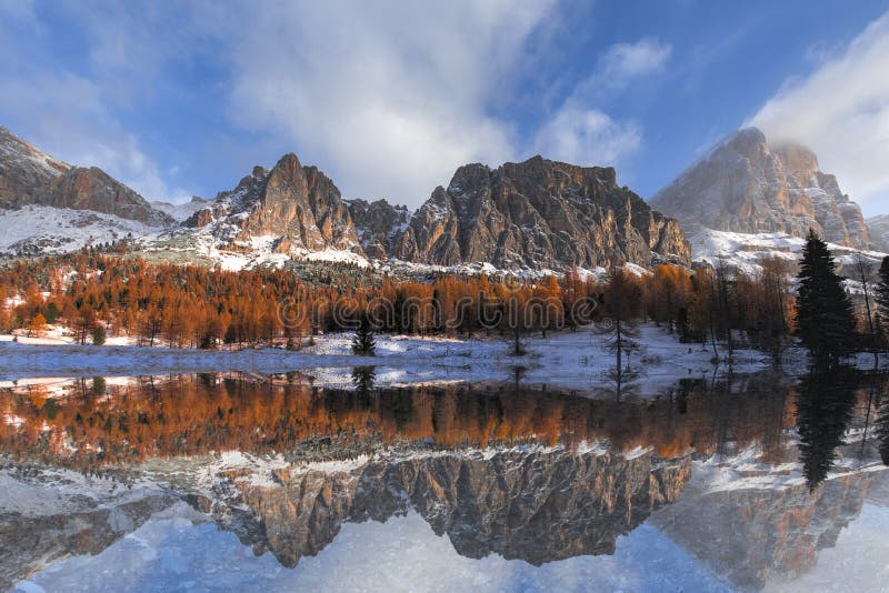 Beau paysage des dolomites images libres de droits Beau paysage des dolomites images libres de droits