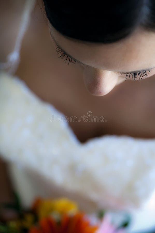 Beau plan rapproché de mariée photo stock