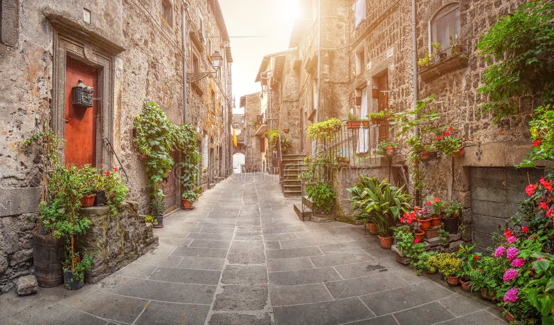 Beautiful alleyway in the historic town of Vitorchiano, Lazio, Italy royalty free stock photo Beautiful alleyway in the historic town of Vitorchiano, Lazio, Italy royalty free stock photo