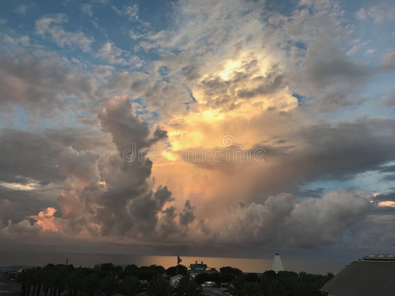 Amazing sunlit thunderstorm along the coast royalty free stock images Amazing sunlit thunderstorm along the coast royalty free stock images