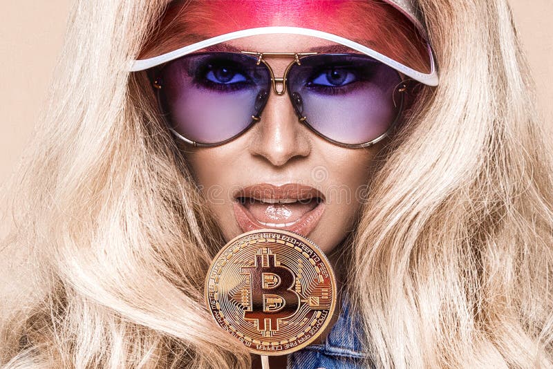 cryptocurrency hot girl
