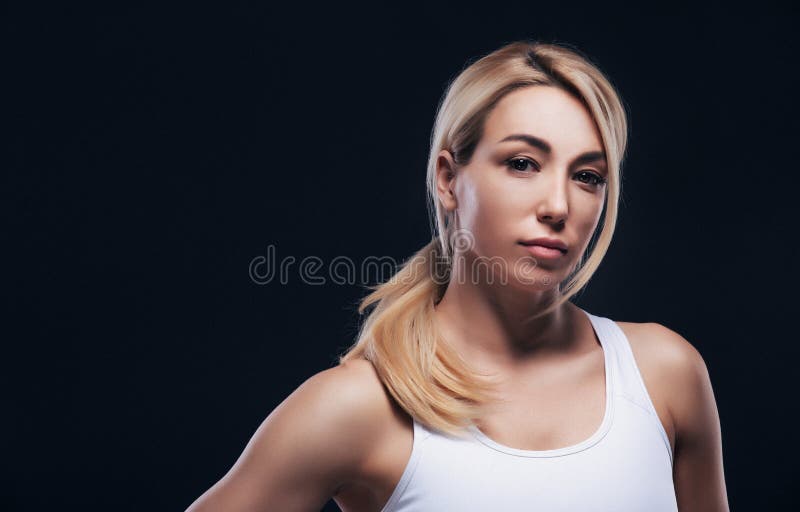 Blonde Female Bodybuilder - wide 5