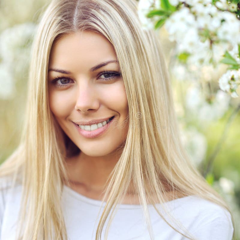 Beautiful Blonde Woman Face Close Up Stock Image Image Of Lovely Blonde 60727831