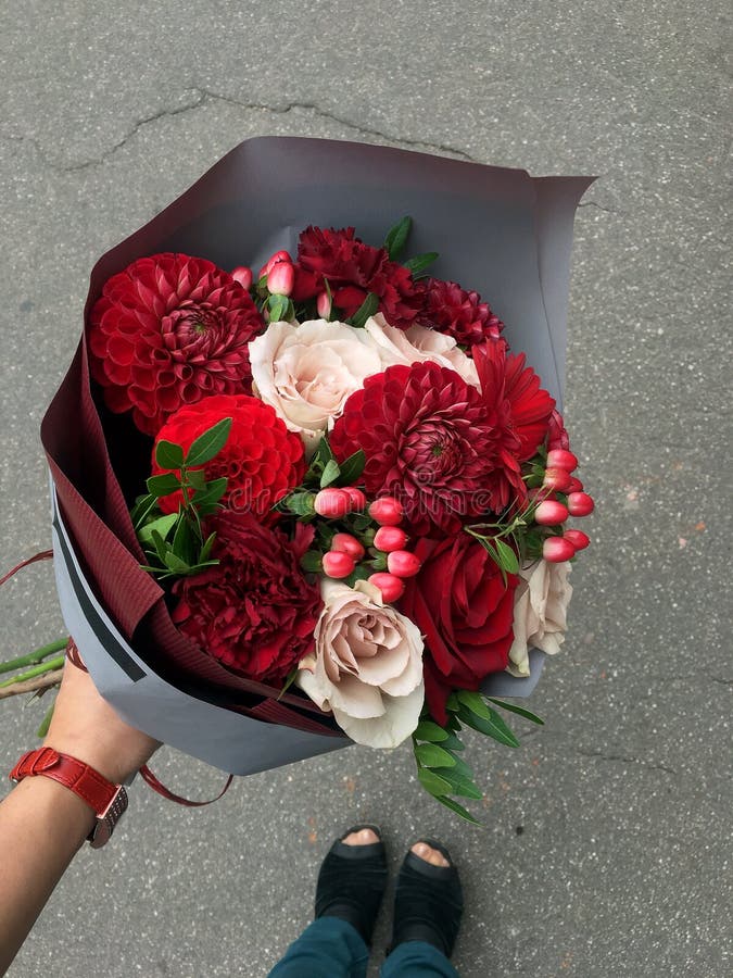 Beautiful Bouquet of Red Dahlia and Pink Roses on the Streets 