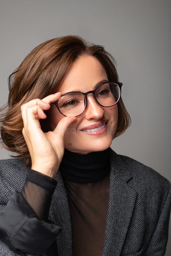 Beautiful Business Woman Brunette With Bob Haircut In Eyeglasses Stock 