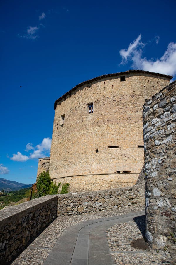 Castle of Bardi, Emilia Romagna Stock Image Image of house, monument