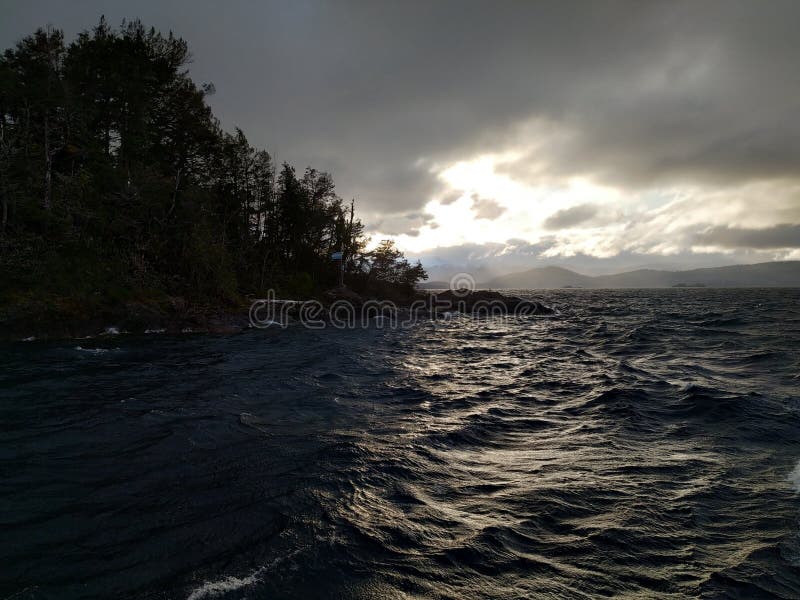 Crystal lake stock image. Image of crystal, tree, wilderness 271375561