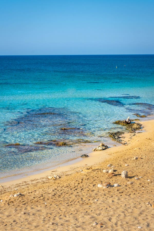 Beautiful Crystal Clear Water in Pescoluse Beach, Salento, Apulia Italy ...