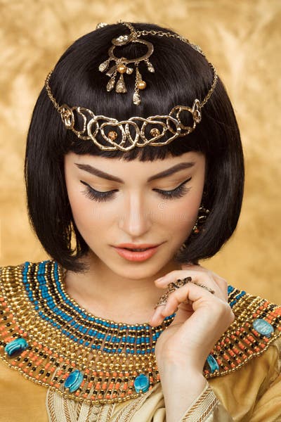 636 Cleopatra Makeup Stock Photos - Free & Royalty-Free Stock Photos ...